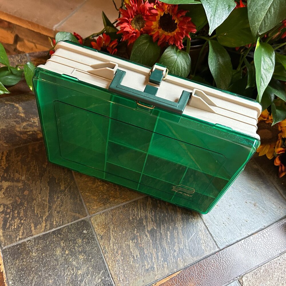 Plano Magnum Double Sided Tackle Box - Picture 9 of 12
